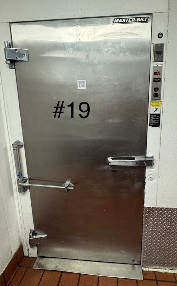 UNIT #19 WALK IN COOLER